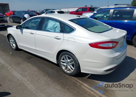 2013 Ford Fusion Se z USA, uszkodzony, nr VIN 3FA6P0HR0DR385581